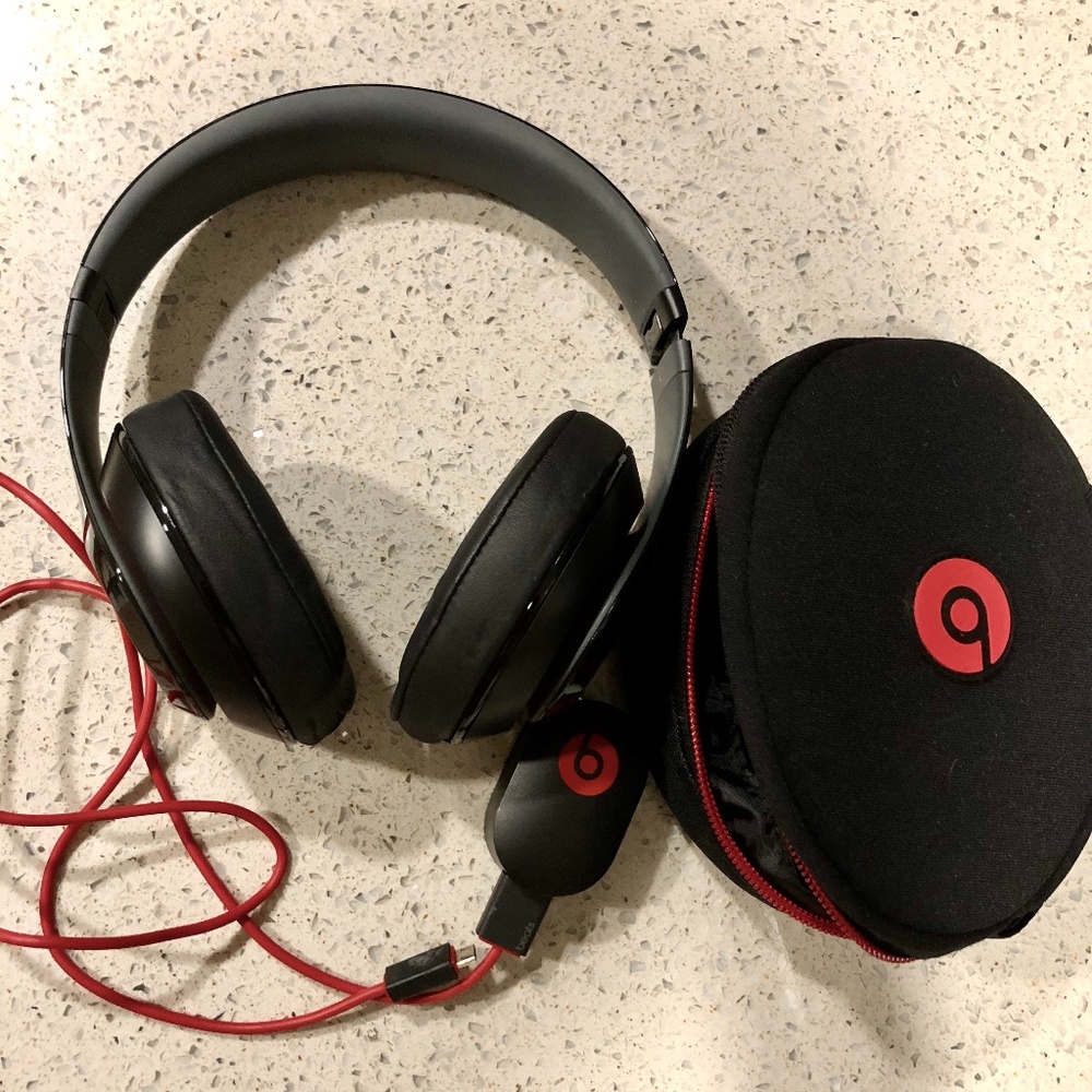 Studio Beats By Dre Headphones In Black